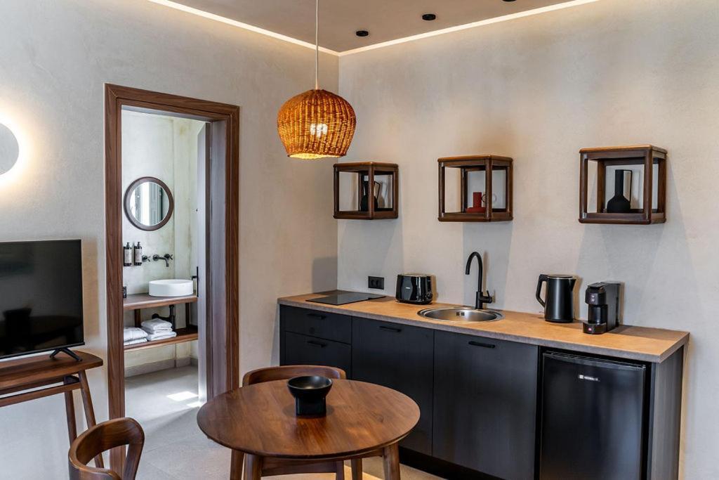 الشقق الفندقية Agios Georgios في  Peranosa The Residency المظهر الخارجي الصورة
